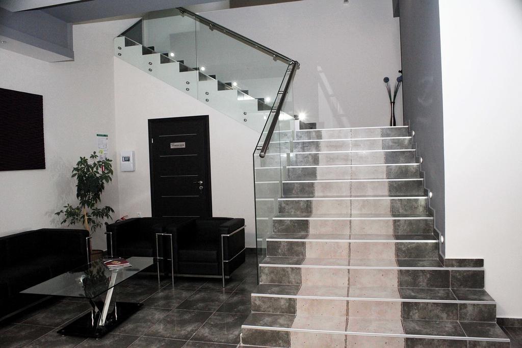 Incanto Family Hotel Sevlievo Exterior foto